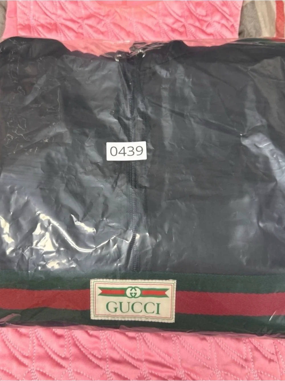 Gucci pre owned